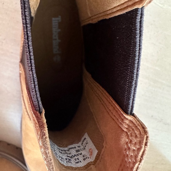 New without box Timberland Carnaby chelsea boots 7.5 - Picture 7 of 15